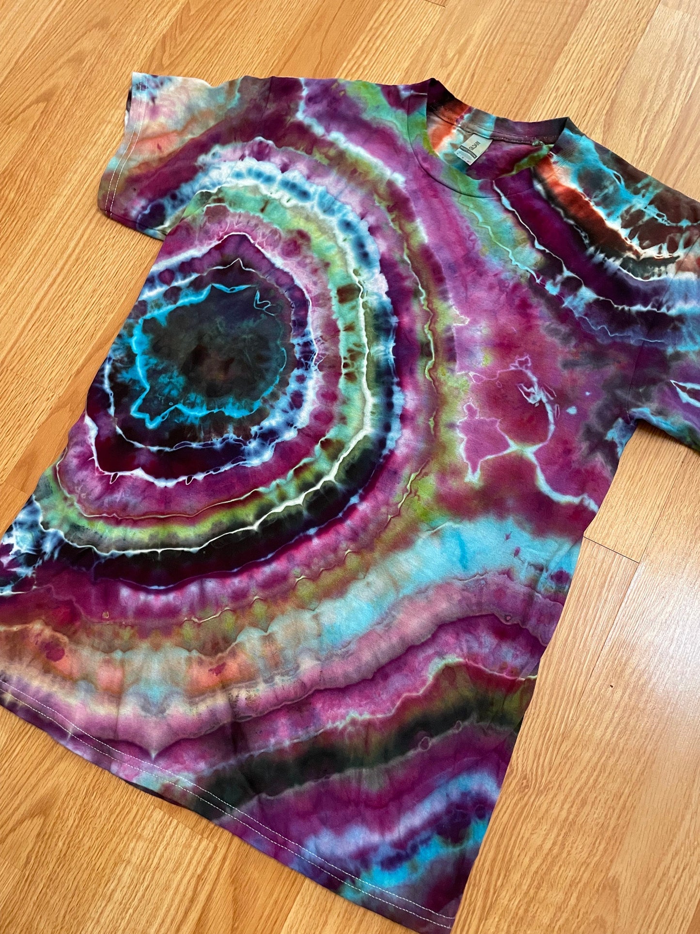Purple Tie Dye T-Shirt | Unisex | Size Medium | 100% Cotton | One Of A Kind
