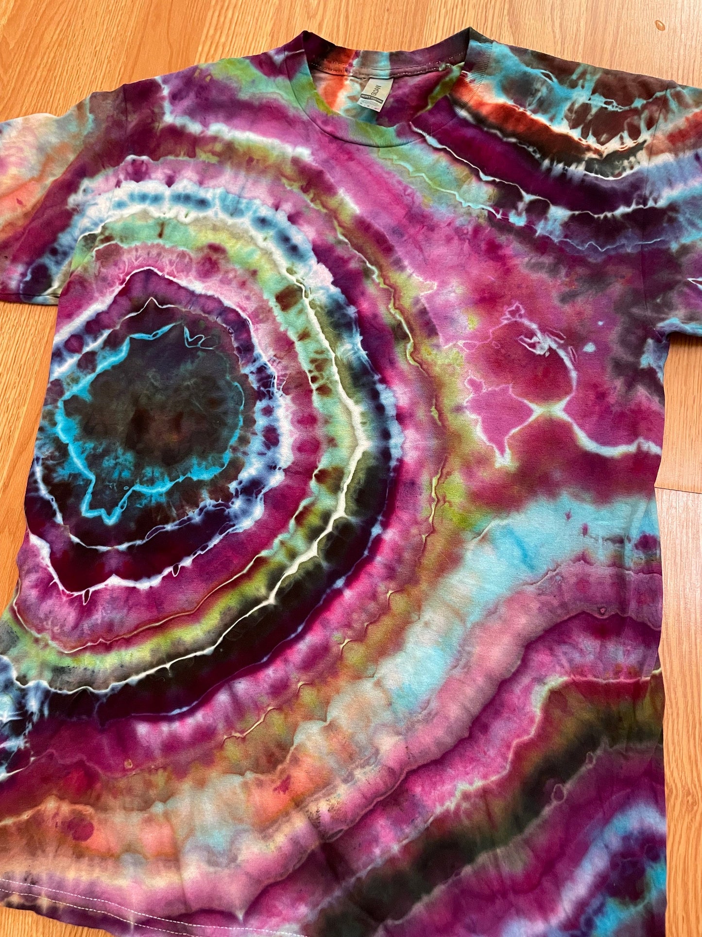 Purple Tie Dye T-Shirt | Unisex | Size Medium | 100% Cotton | One Of A Kind