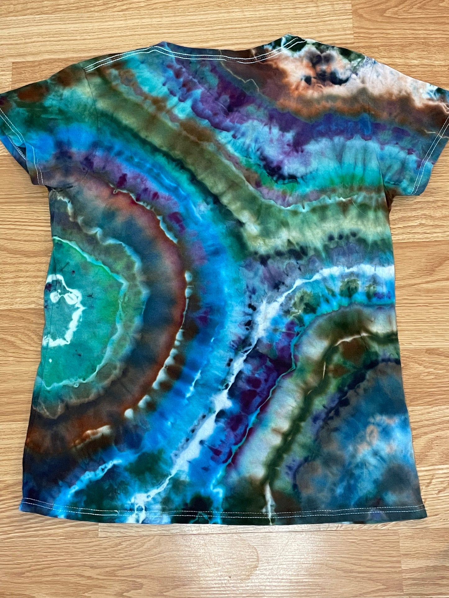 The Waker Tie Dye V-Neck T-shirt | Size Medium | One Of A Kind