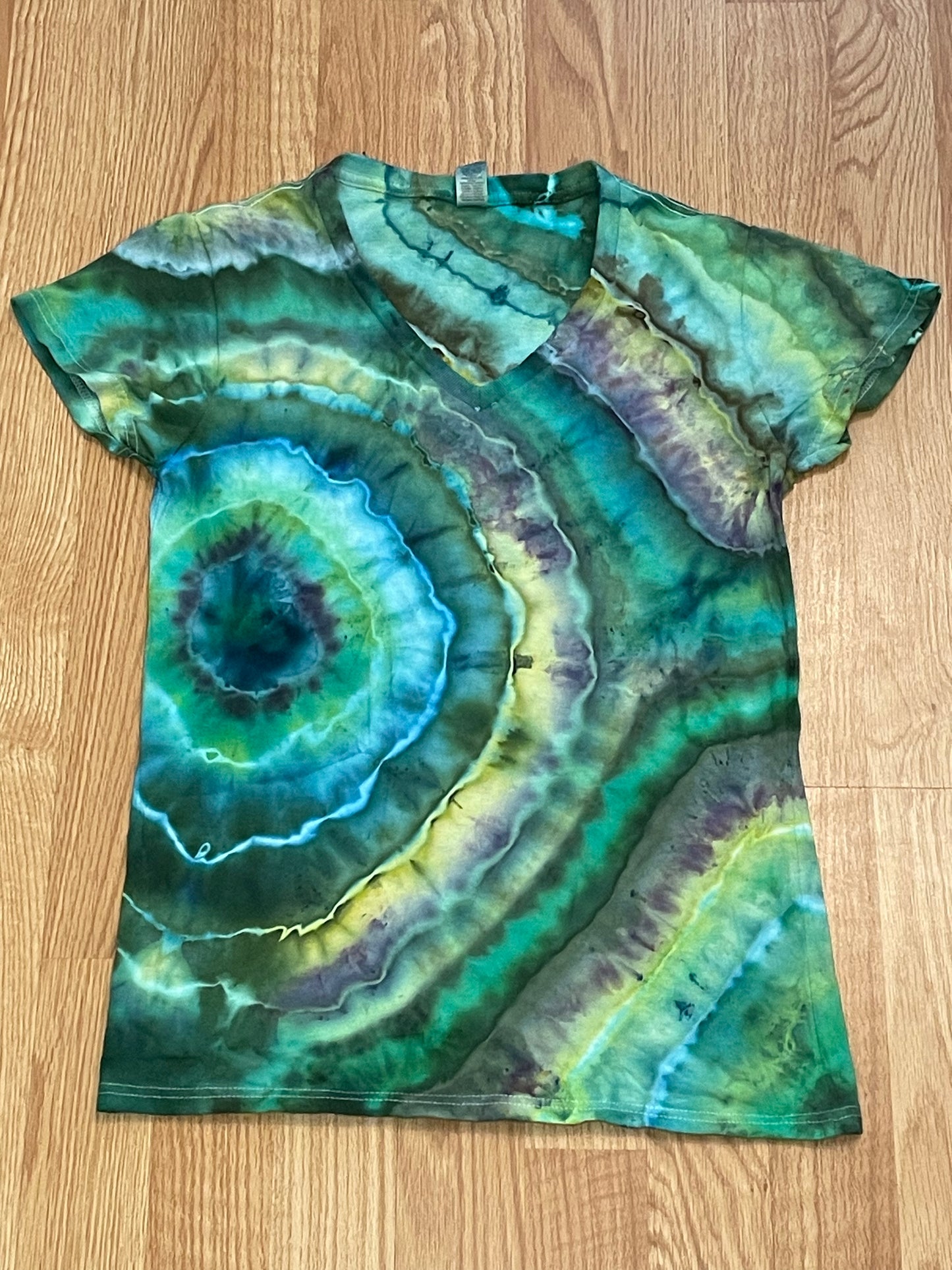 Lowcountry V-Neck Tie Dye T-shirt | Size Small | One Of A Kind
